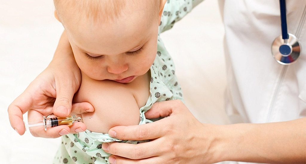 Decreto vaccini: il dovere di obbedire o il dovere di insorgere?